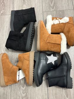 Girl boots size 11