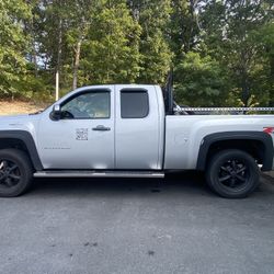 2011  Chevrolet Silverado 1500