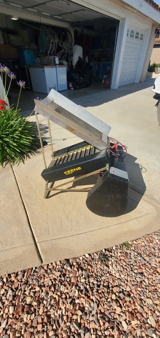 Keene Dry Gold Washer
