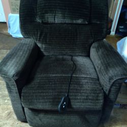 Power Lift Recliner 