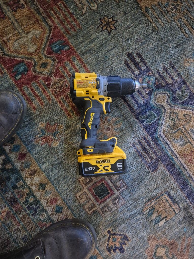 dewalt driver with 5 ah battery