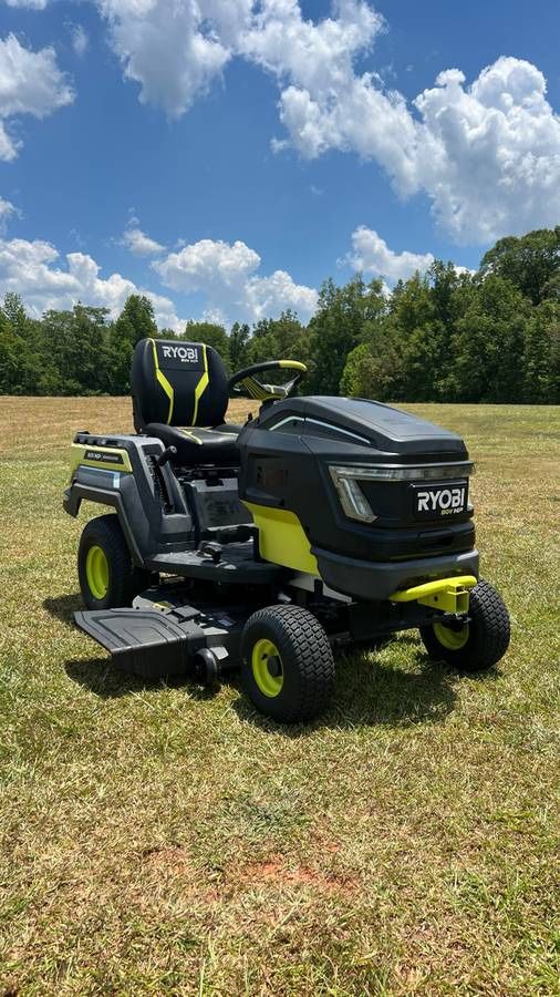 RYOBI 80V HP Brushless 42 in. Battery Electric Cordless Riding Lawn Tractor