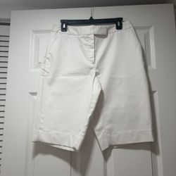 Jones NY Women's White bermuda 