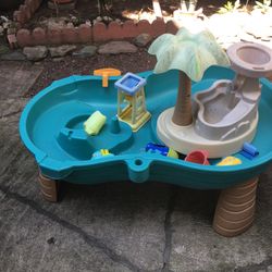 Kids Water Table