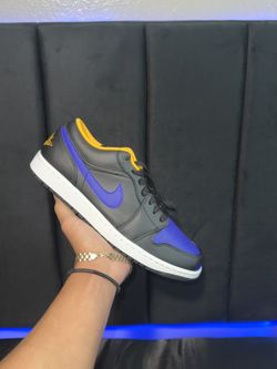 Jordan 1 Low Dark Concord