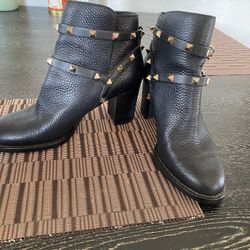 leather boots