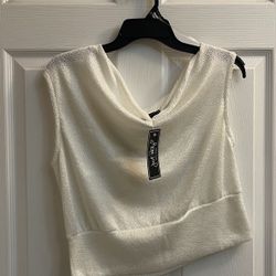 Brand New White Asymmetrical Off The Shoulder Top Size XL Juniors