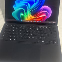 Microsoft 7 Surface Windows 11 13.8 in. Touch