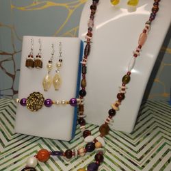 #1790, LOT VINTAGE COLLECTION MULTI TONE, 5 ITEMS
