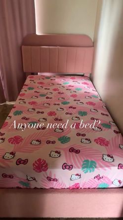Twin bed