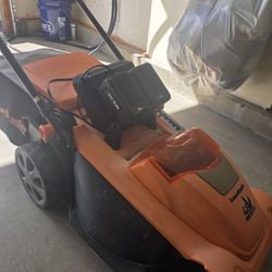 Electric lawn mower