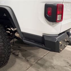 Jeep Gladiator Metalcloak Bumper