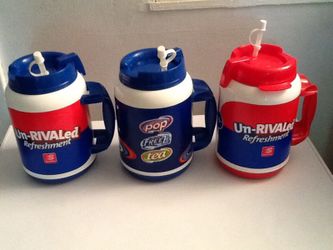 3 insulated super sized travel mugs