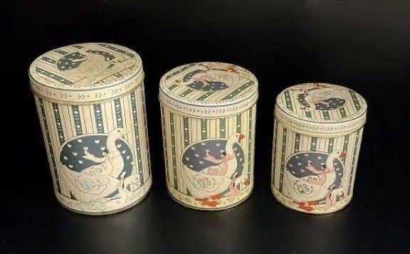 Vintage Collectible Set Of 3 House Of Lloyd Nesting Goose Tin