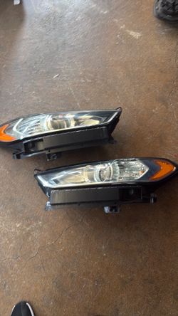 Ford fusion headlights