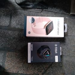 Fit Bit Versa 2 And Fit Bit Sense