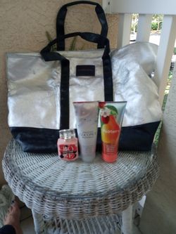 Victoria secret Large Tote & Rose Hardcore 1.7 Perfume + Bombshell Body Oil