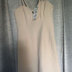 zara cream dress 