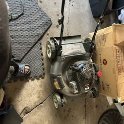 Lawnmower 