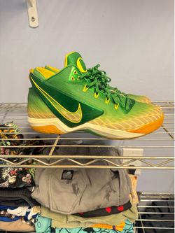 Nike organ ducks