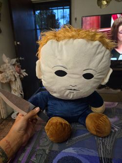 Michael Meyers plush with blanket