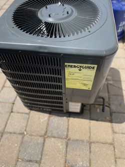 Goodman 1 1/2 Ton AC Unit for Sale in Philadelphia, PA - OfferUp