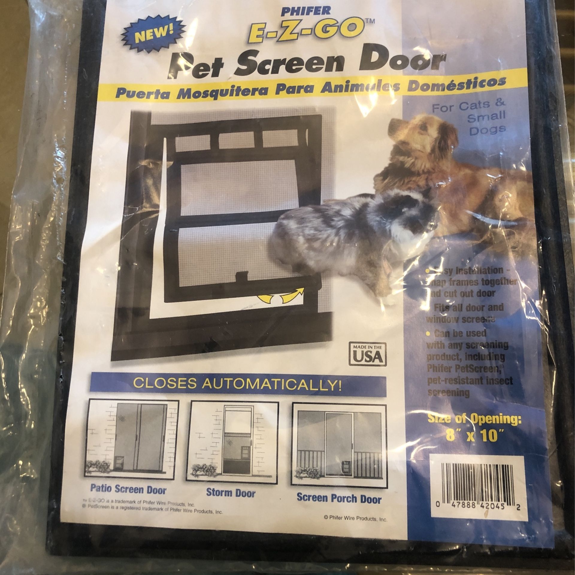 PET SCREEN DOOR