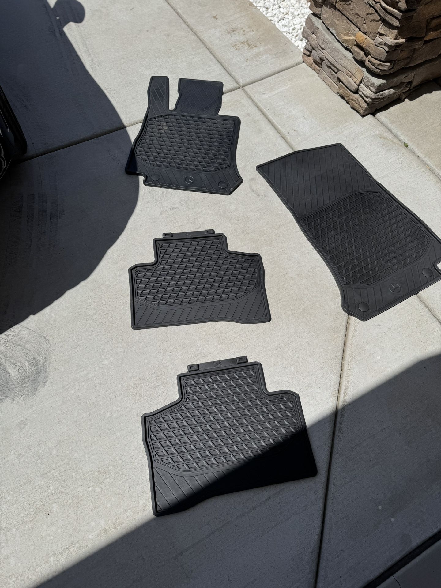 2019 Mercedes GLc Coupe Floor mats