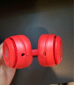 Beats Solo 3, color red