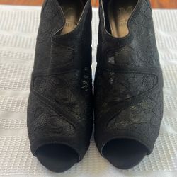 Lace Ankle Boots