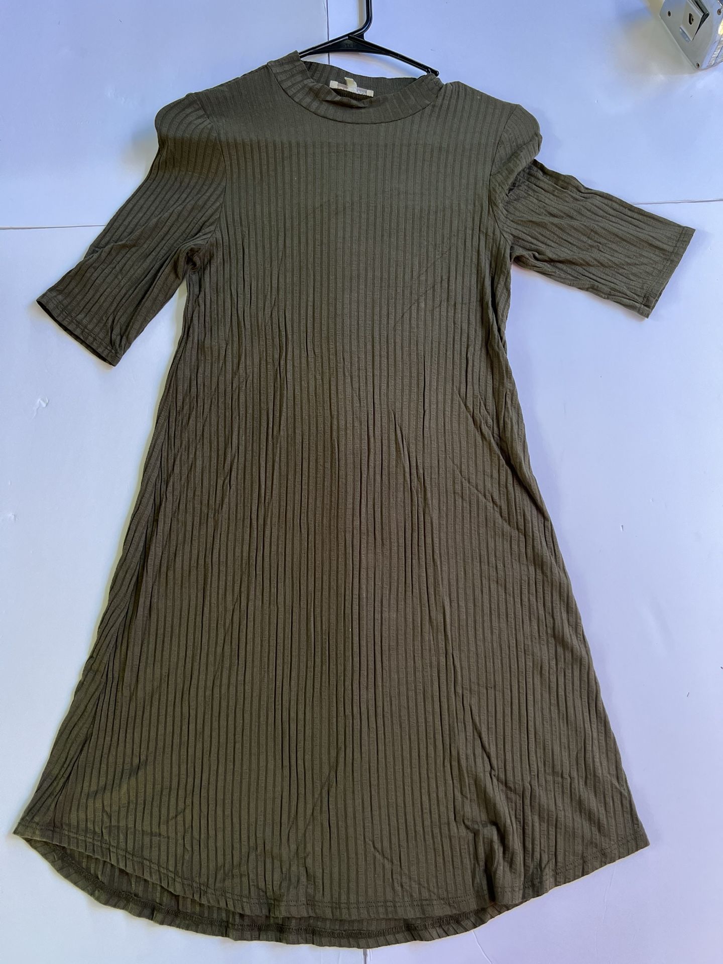 Charlotte Russe Olive Green Ribbed Tee Mini Dress women’s size S
