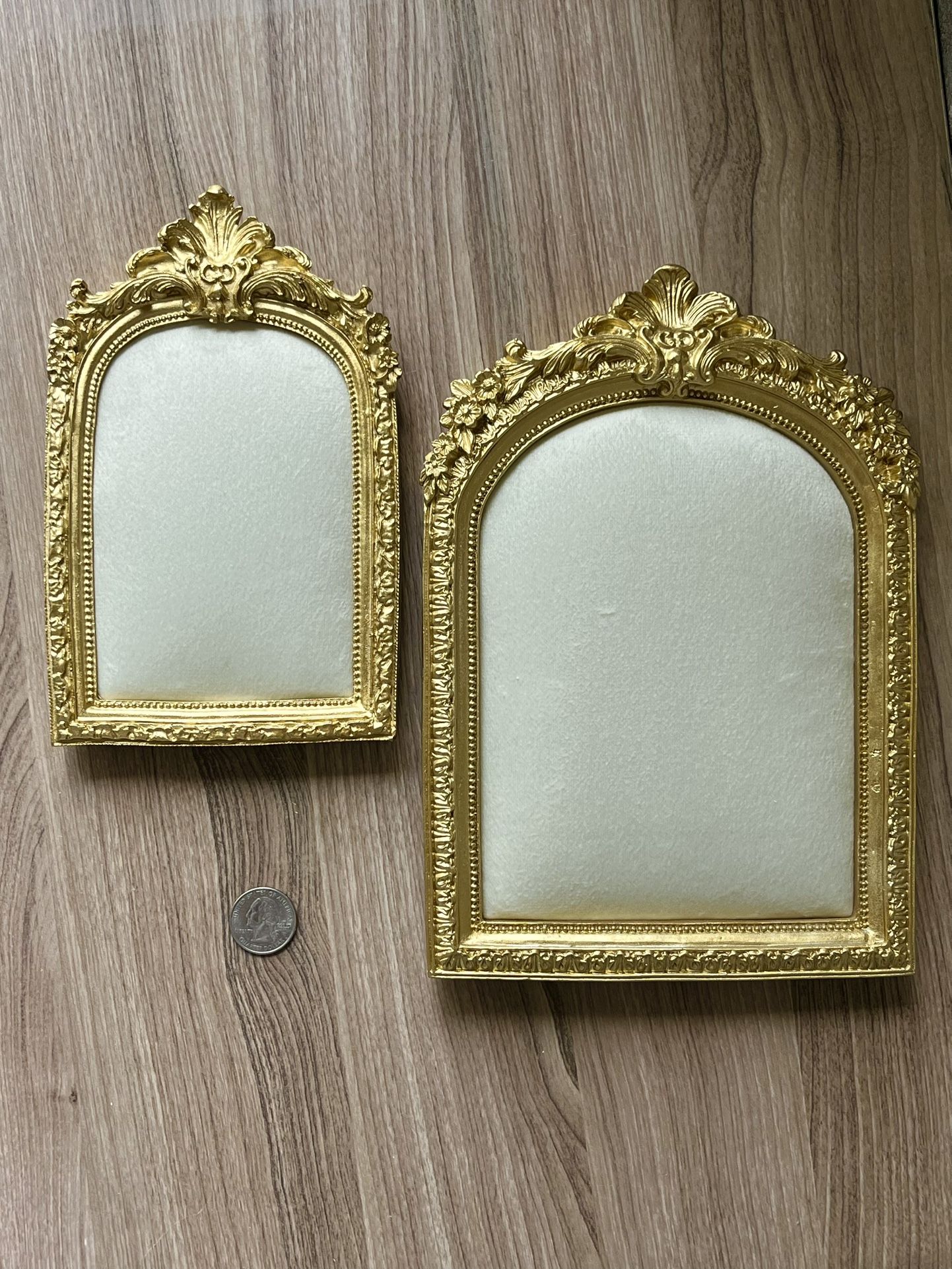 Brand New! - Ornate Jewelry Display Stands 2pcs