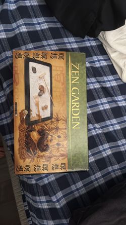 Complete zen garden set with book of meditations and rake