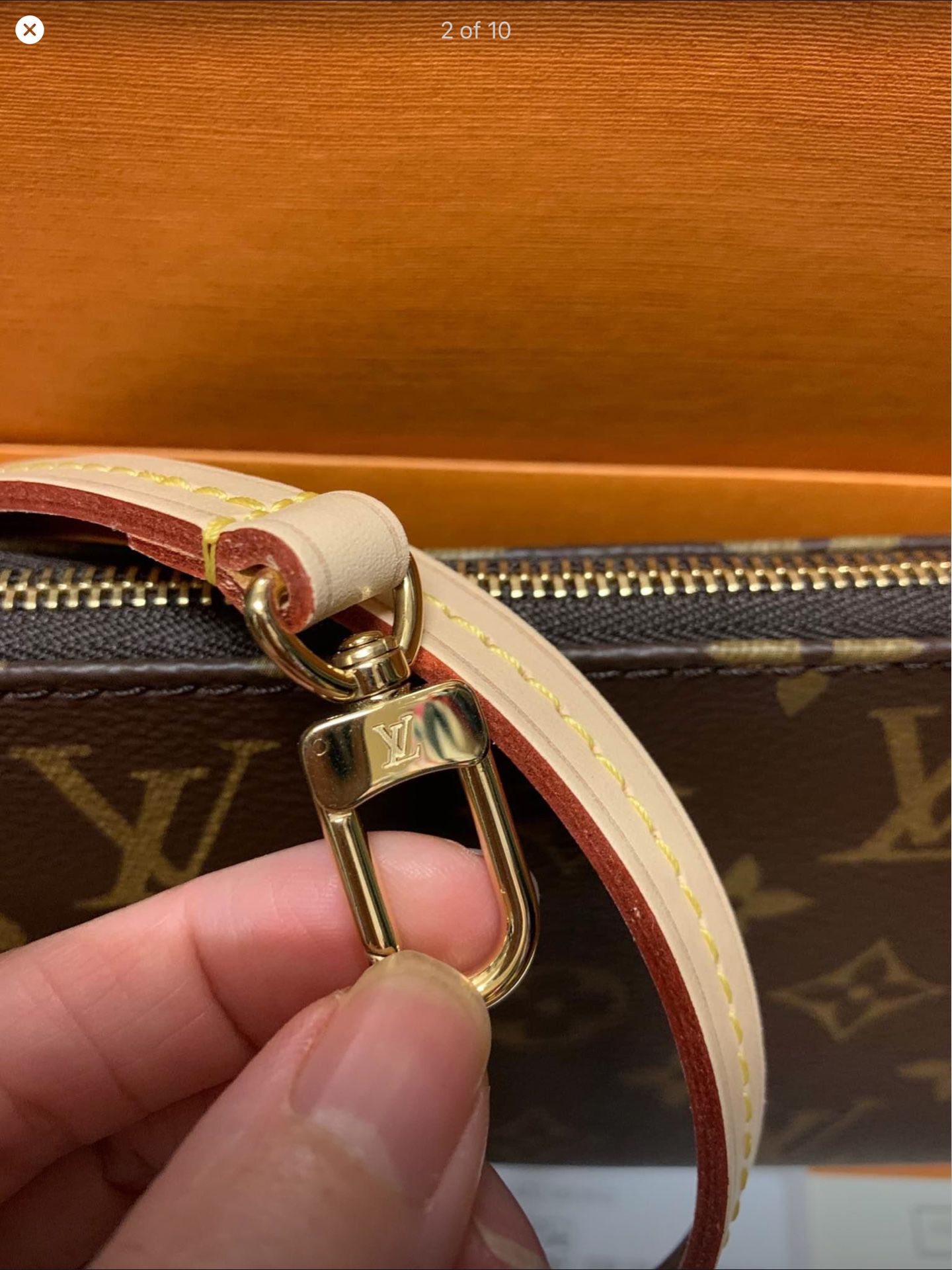 Authentic LV Pochette Accessoires NM for Sale in Seattle, WA - OfferUp
