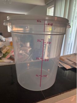 Choice 4Qt translucent Round Polypropylene Food Storage container w/lid