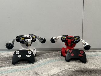 Remote Control Robot Combat Set With Controllers 