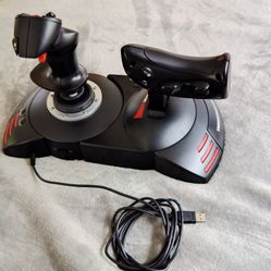 Thrustmaster T-flight Hotas X joystick for PC or PlayStation