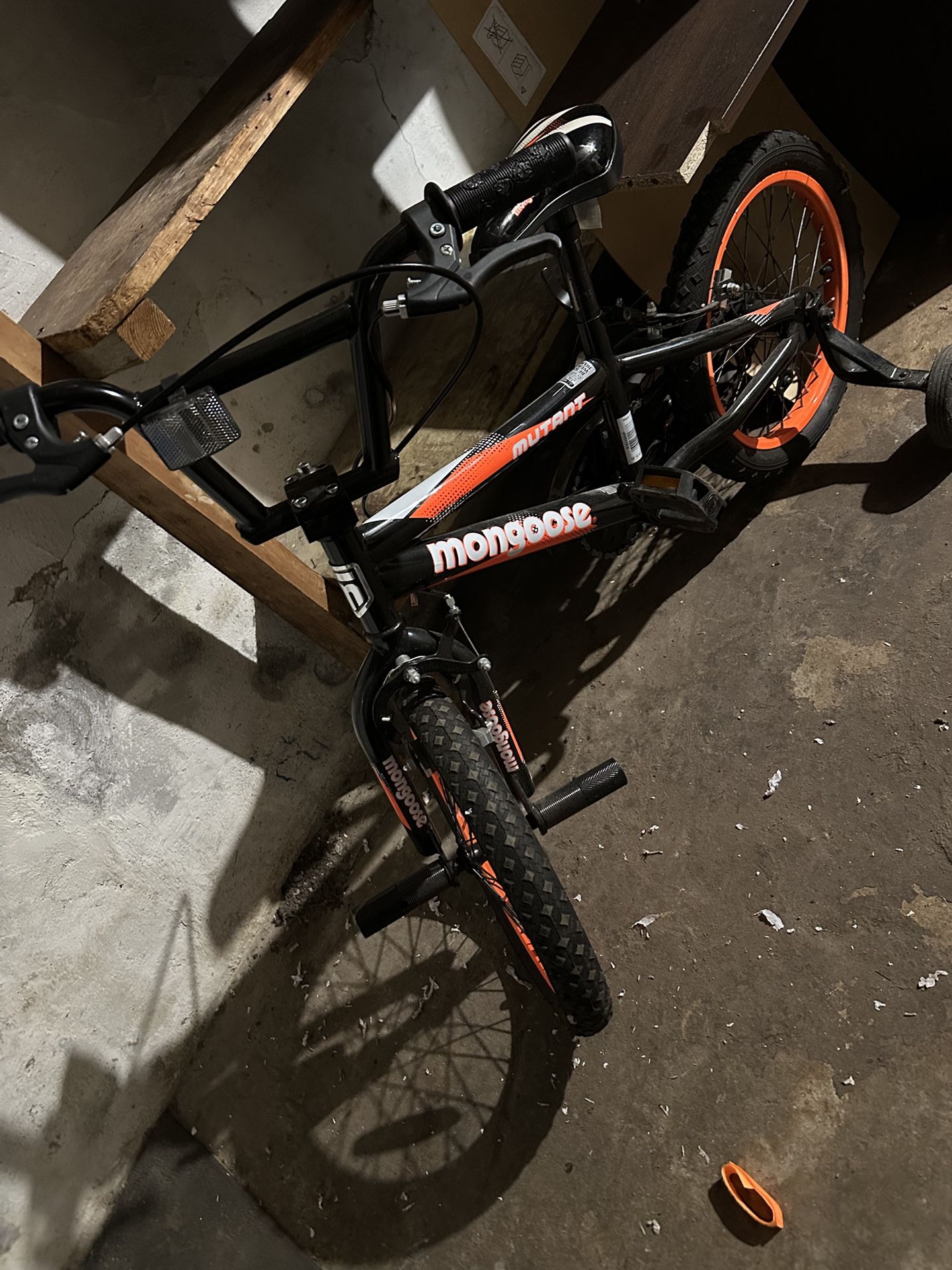 Kids Bike With Training Wheels