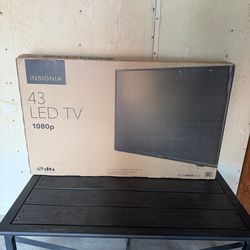Brand New Insignia 43” LED TV 1080p – Factory Sealed in Box