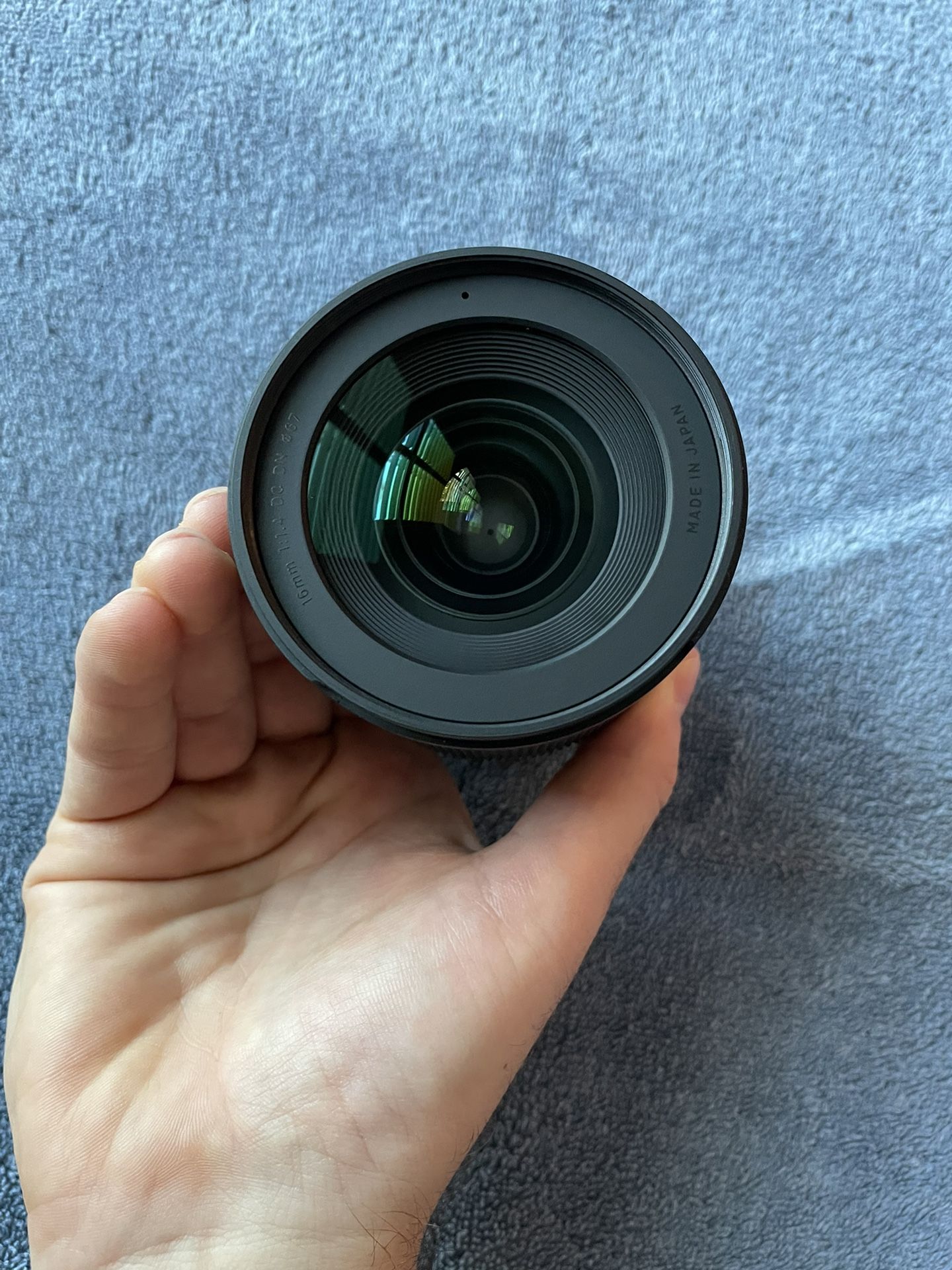 Sigma 16mm f/1.4 DC DN Contemporary Lens for Sony E