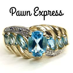 10K Gold Aquamarine & Diamond Ring 