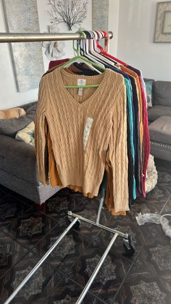 Sueter De Mujer Nuevo Estilo Trenzado Super Uno Por 10 O 2 Por 15