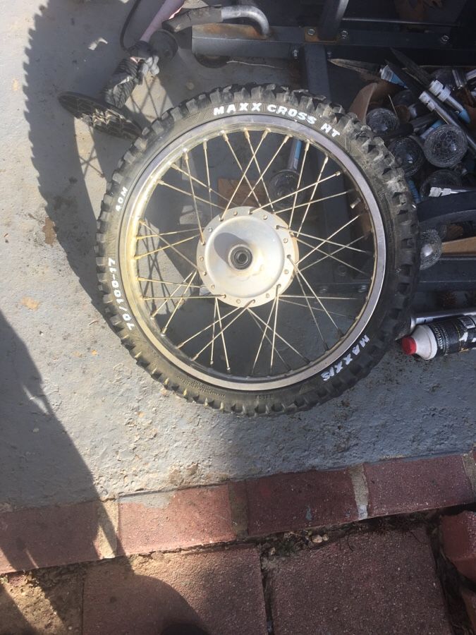 Dirt bike tire