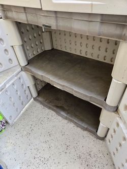 Storage cabinet
