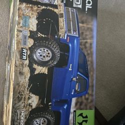 Axial SCX10-III 1982 CHEVY K10