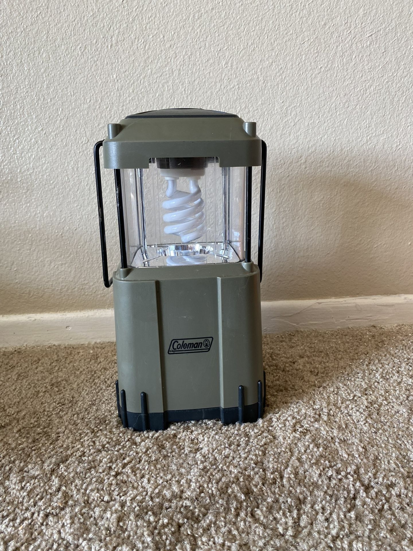 Coleman 8D Square Pack-Away Lantern for Camping