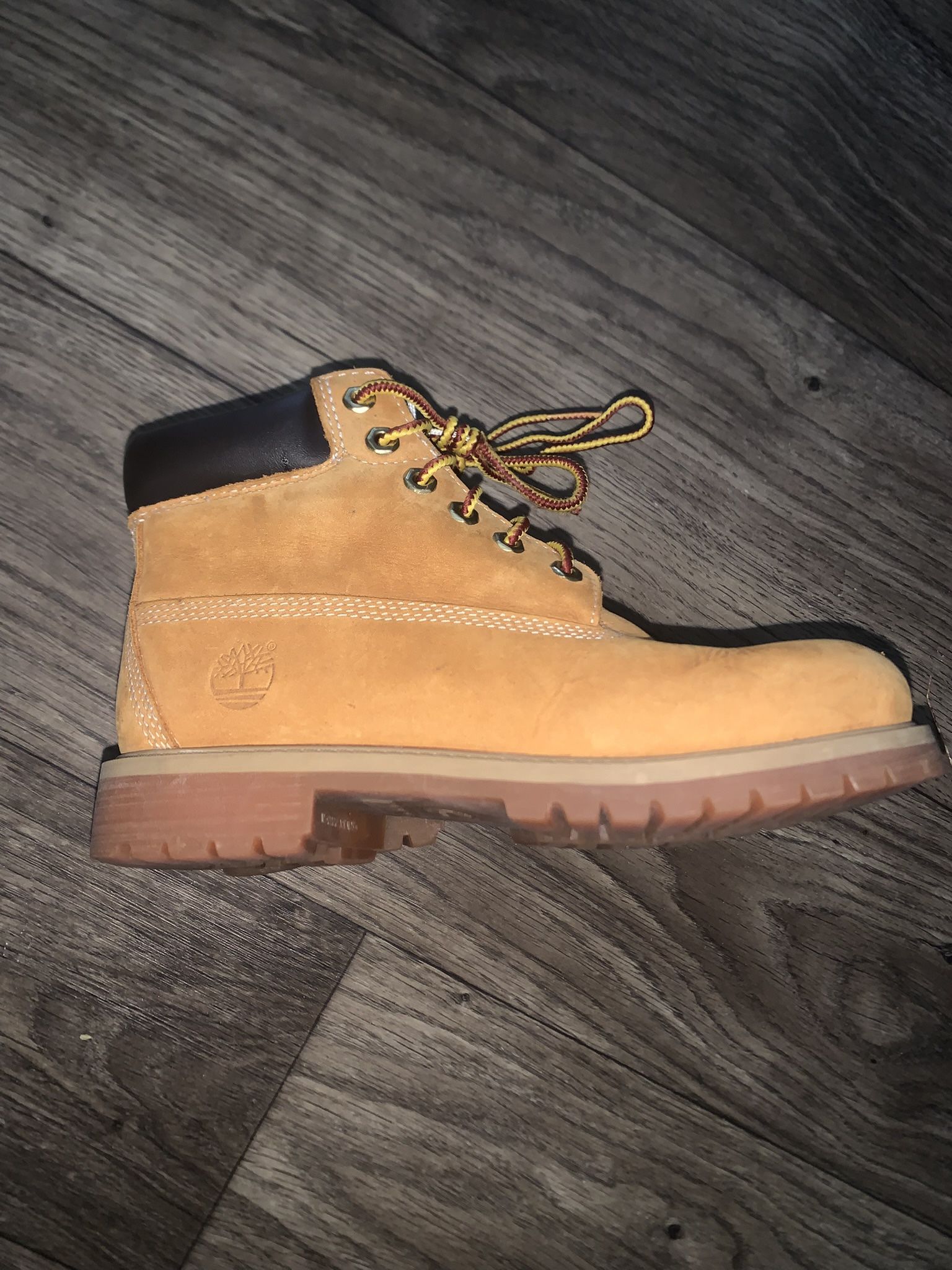 Timberland Boots SIZE 2.5