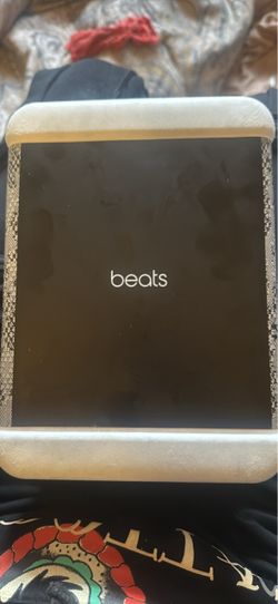 Beats Studio pro