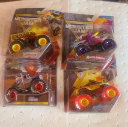 Monster Jam toys Megalodon Sparkle Smash Lucas Classroom Crusher