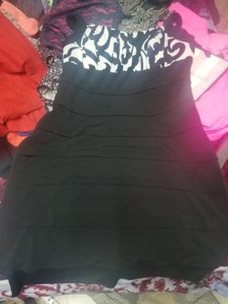 Black bodycon dress